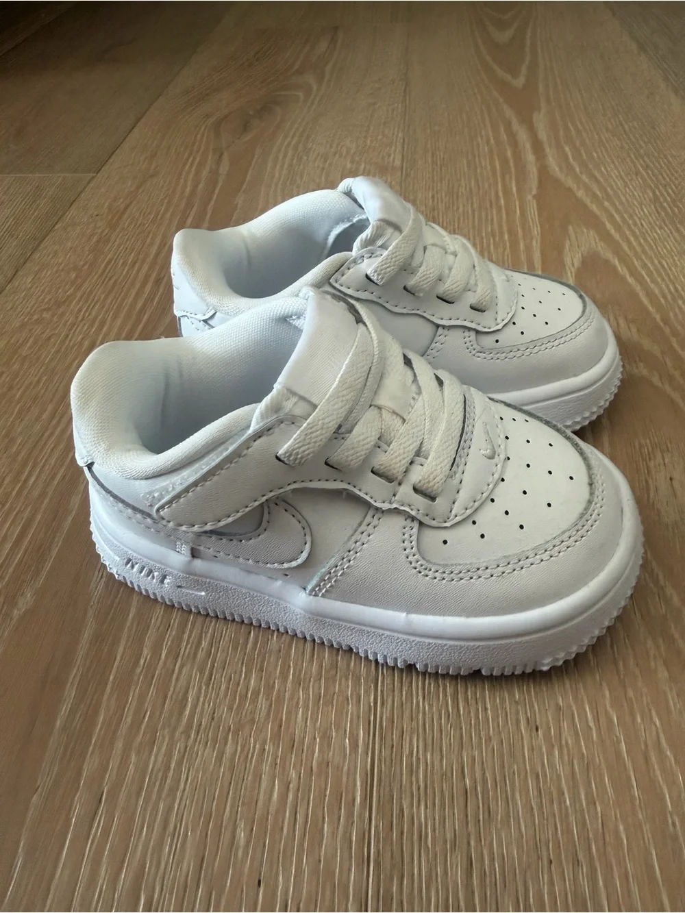 Nike Kids White Low-Top Athletic Sneakers